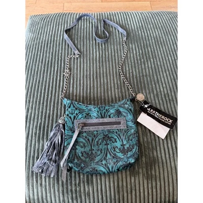 Leatherock 绿松石黑色浮雕真皮流苏链条斜挎包 — 第 1/4 张图片