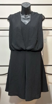 Mameluco para mujer Emma & Michelle negro sin mangas cuello en V talla mediana Foto 1 de 4