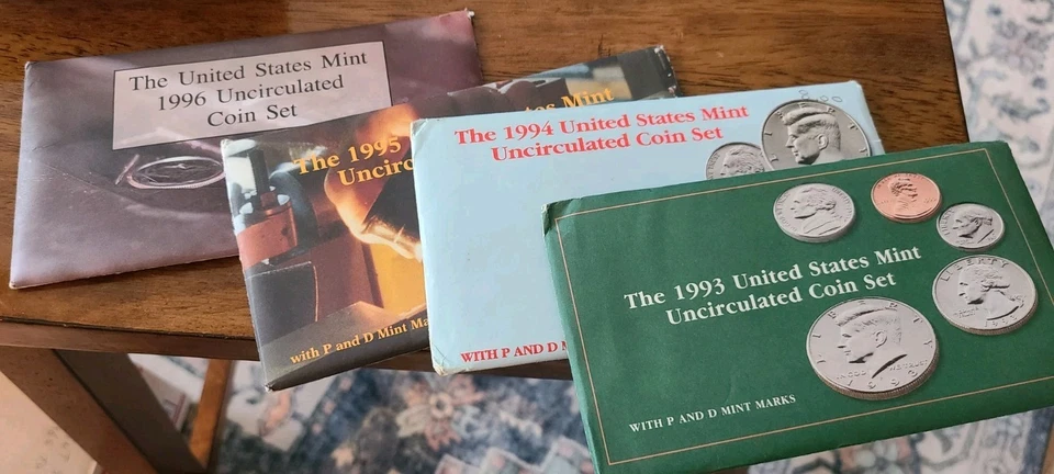 Lot Of 4 1993-1996 Uncirculated Coin Set U.S Mint Original Government Packaging - Image 1 of 1