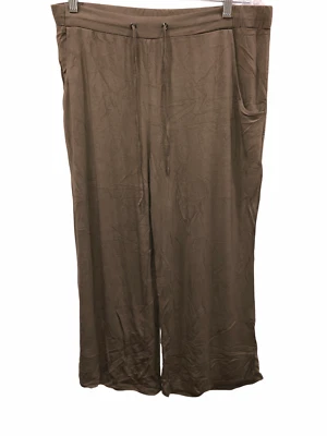 Pantalones cortos para mujer H by Halston de pierna ancha con autoatada Earth talla 4  Foto 1 de 2