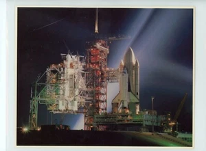 SPACE SHUTTLE COLUMBIA Time Exposure LAUNCH PAD A NASA Collection 8x10  - Imagen 1 de 2