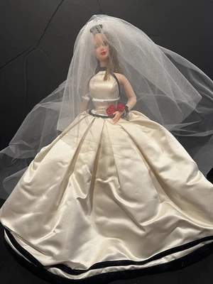 Barbie Novia Vera Wang Edición Limitada | Foto 1 de 4