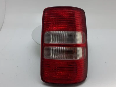 Luz trasera VOLKSWAGEN CADDY O/S 2010-2016 furgoneta desconocida derecha   Foto 1 de 4
