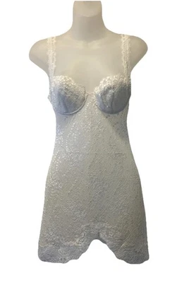 Busto acolchado sexy de encaje floral blanco La Perla sin cordones BODA talla 4/6 Foto 1 de 4