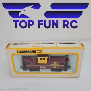 Bachmann No. 1057 Wide Vision Caboose Santa Fe - Picture 1 of 3