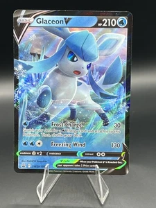 Glaceon V SWSH196 SWSH: Sword & Shield Promo Cards Holo - Picture 1 of 2