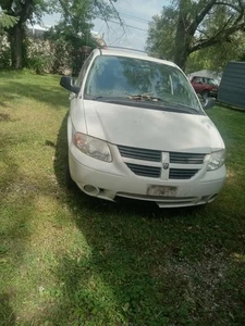 Head Lamp Assembly Left  Fits 2001-2007 Chrysler Town & Country 4857700AC - Picture 1 of 2