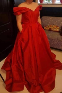 Terani Couture Prom Dress - Picture 1 of 4