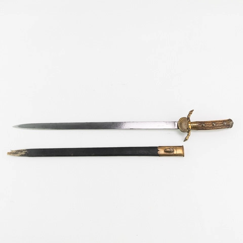 Imperial German Long Etched Hunting Dagger. - Image 1 of 4