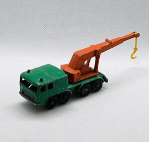 Matchbox by Lesney - 8 Wheel Crane - No 30 - Green and Orange - Made in England