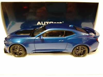 Autoart Chevrolet Camaro ZL1 hyper blue metallic 1/18 71209 - Immagine 1 di 3