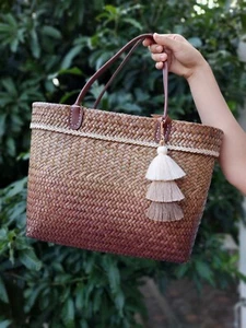 Beach Bag Thai handmade woven Krajood woman handbag 16x10” Natural  Straw Tote - Picture 1 of 13