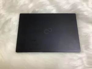 Fujitsu Lifebook U939/B Intel Core i5 8365U SSD 256GB RAM 8GB - Picture 1 of 10