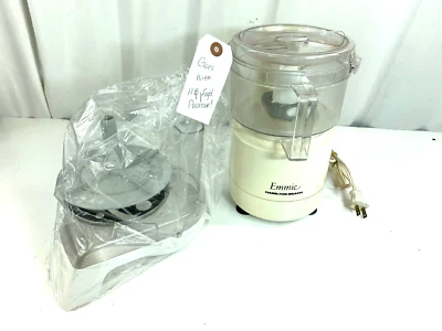 Vintage Hamilton Beach Emmie Food Processor 544 - Image 1 of 4