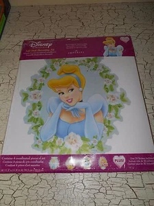 Kit de decoración de pegatinas de arte de pared autoadhesivas princesa Disney Imperial - Imagen 1 de 1