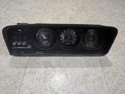 Cuadro de instrumentos Jeep J10 Wagoneer 57 k Foto 1 de 4