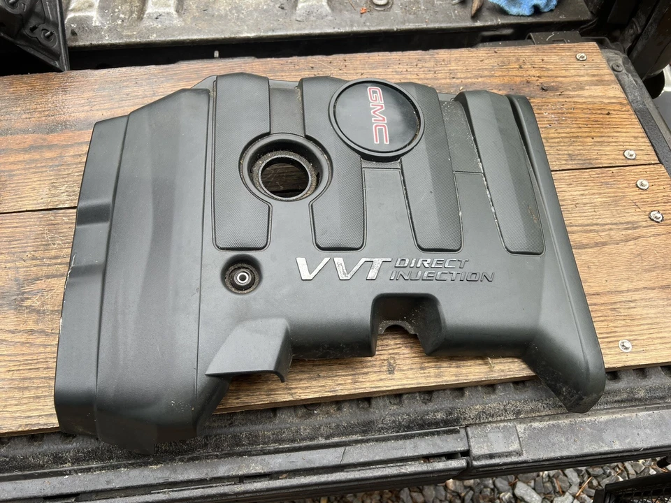 Cubierta de motor GMC Canyon 2017 L5JZG Foto 1 de 3