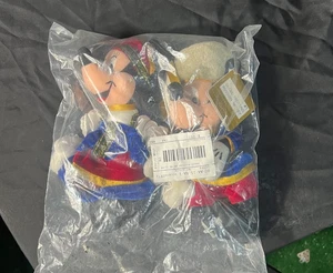 New Sealed Vintage Disney Russian Mickey & Minnie Bean Bag Plush Set w/ Tags! - Picture 1 of 3
