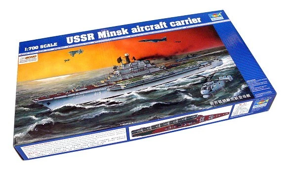 TRUMPETER Military Model 1/700 War Ship USSR Minsk aircraft carrier 05703 P5703 - Image 1 of 1