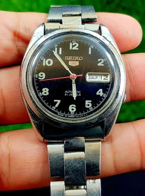 Vintage Of Seiko 5 Automatic 21 Jewels Day Date Men Wrish Watch Japan 7S26_8210 - image 1 of 4