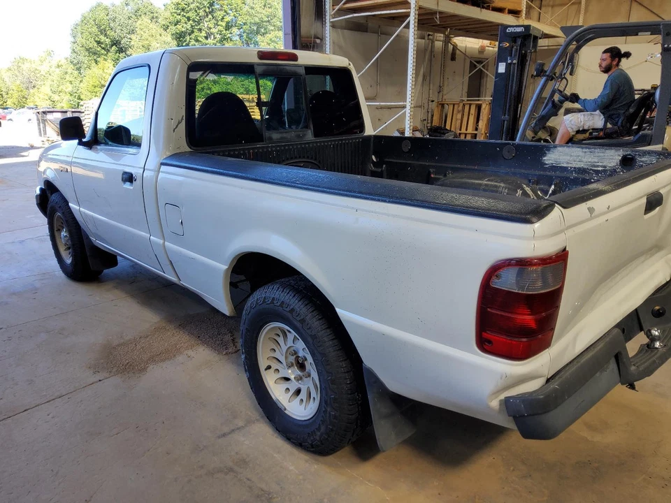 Conjunto de cremallera y piñón usado se adapta a: Ford Ranger 2002 dirección asistida cabina regular Foto 1 de 4