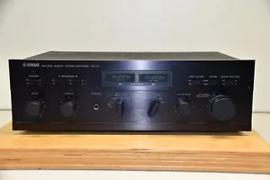 Yamaha CA-V2 Natural Sound Stereo Amplifier / Vollverstärker in schwarz geb. - Bild 1 von 12