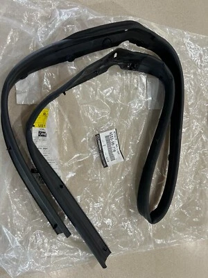 Mazda CX-5 2013-2015 capó delantero tira climática OEM KD53-56-770 Foto 1 de 2