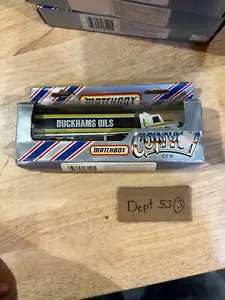1983 MATCHBOX CONVOY CY16 SCANIA BOX TRUCK - DUCKHAMS OILS Brown Hauler - Picture 1 of 4