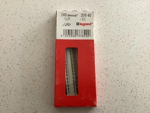 Legrand 240 Memocab Wire Marking System - P/N 37840 - Letter O - Pack of 120 - Picture 1 of 2
