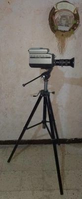 Cámara Hitachi Color Gp-5e/K Se vende sin soporte para cámara.Solo cámara+Carga Foto 1 de 4