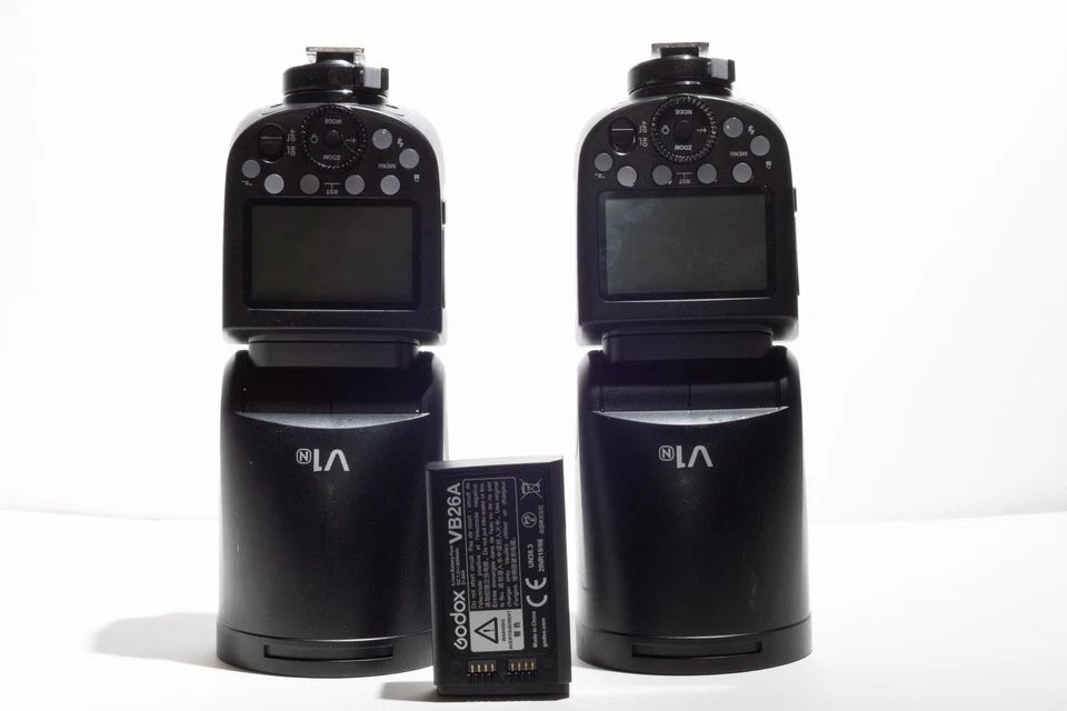 Godox V1N 2.4G TTL HSS Round Head Camera Flash Light Speedlite for Nikon [TWO 2] - Image 1 of 4