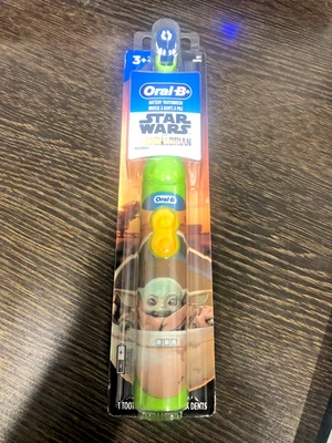 Oral-B Kids Star Wars Mandalorian Cepillo de dientes a batería Suave edades 3+ Foto 1 de 2