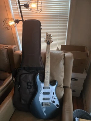 Guitarra Eléctrica PRS Paul Reed Smith SE NF3, con Diapasón de Arce (con Gig... Foto 1 de 4
