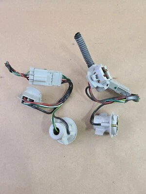 EM1 OEM Honda EK Civic EX SI Coupe Rear Outer Tail Light Bulb Housing Pigtails - Image 1 of 4