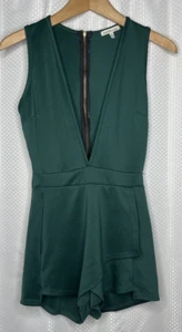 CHARLOTTE RUSSE WOMEN'S ROMPER SHORT CREW NECK SLEEVELESS GREEN SIZE SMALL  - Picture 1 of 8