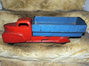 Large Vintage Marx Big Grain Pressed Steel Dump Truck NICE PAINT - Picture 1 of 13