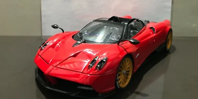 AUTOART 78287 PAGANI HUAYRA ROADSTER 2017 RED 'MINOR BOX DAMAGE' 1:18 - Image 1 of 4