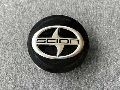 TAPA CENTRAL RUEDA SCION OEM ACABADO NEGRO 2 7/16"  Foto 1 de 2