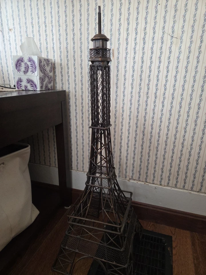 💖Paris Eiffel Tower 34" Tall Metal Wire Model Indoor/Outdoor Decor-Garden - Image 1 of 4