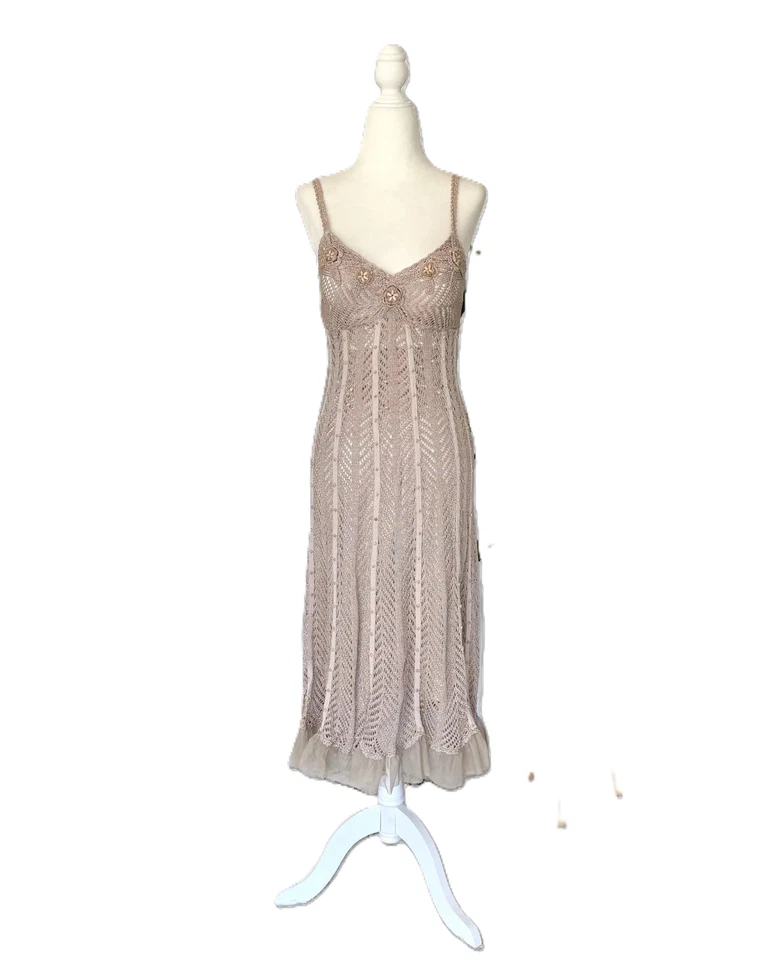 Vestido Cache Vintage Dorado Cuentas Crochet Talla XS. Forro de seda dorado. Foto 1 de 1