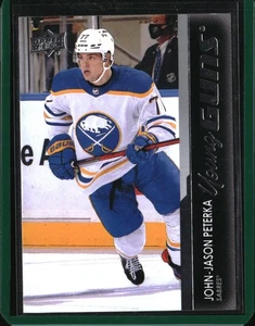 Armas jóvenes extendidas de cubierta superior 21/22 #711 John-Jason Peterka - Buffalo Sabres - Imagen 1 de 2