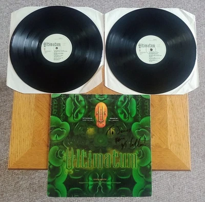 Carl Cox : Rare Signed Double LP - Autographed In Melbourne 2001 - Ultimatum #1 - Image 1 of 4