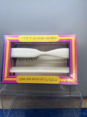 Juego de peine y cepillo vintage de Gibson cepillo blanco cerdas de nailon nuevo de stock sellado Foto 1 de 4