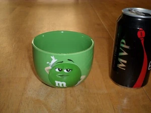 [ MARS BRAND ] GREEN COLORED [ M&M's ] Chocolate Candies, Ceramic BOWL, Vintage - Picture 1 of 8