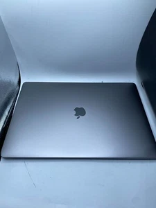 Apple MacBook Pro MPTR2LL/A i7-7700HQ 2.8GHz 16GB 256GB - See Description... - Picture 1 of 6