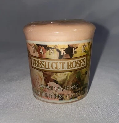 New & Sealed VTG Yankee Candle Original FRESH CUT ROSES Votive Samplers - Image 1 of 4