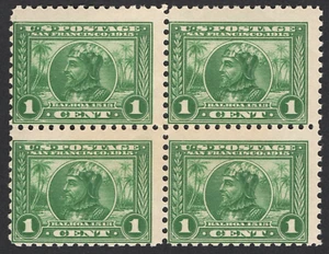 US Sc# 401 *MINT OG NH* { 1c PANAMA PACIFIC BLOCK OF 4 } PERF 10' BALBOA OF 1914 - Picture 1 of 4