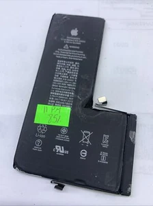 iPhone 11 Pro max OEM Battery Original Apple Battery Health 85% - Picture 1 of 2