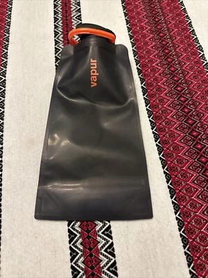 Vapur Wide Mouth Bottle 700ml Eclipse Foldable Reusable Sustainable Night Blue - Image 1 of 3