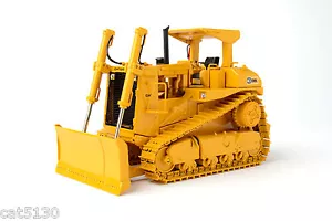 Caterpillar D9L Dozer w/ Pusher Blade - 1/48 - CCM - Diecast - 500 Made - Picture 1 of 2